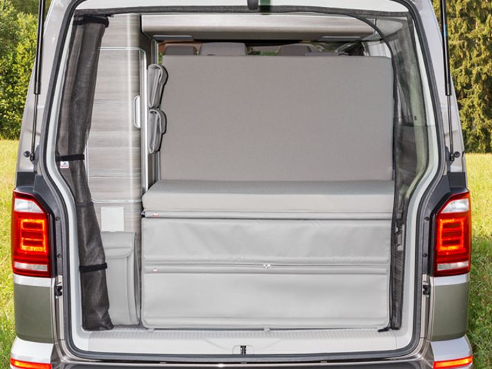 BRANDRUP® iXTEND® PAD + iXTEND® Allround Faltbett für T6 California (ohne Beach)