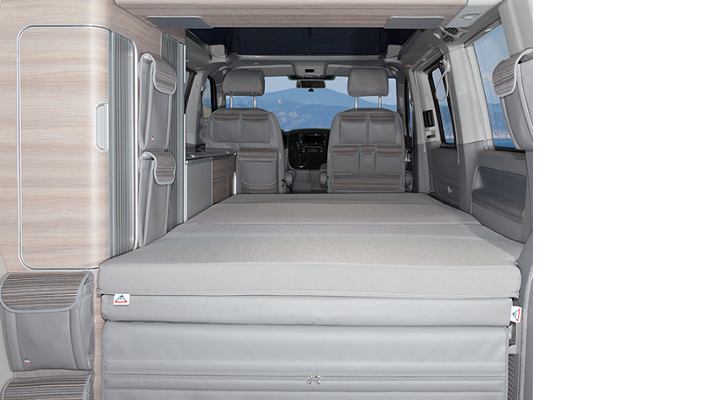 BRANDRUP® iXTEND® PAD + iXTEND® Allround Faltbett für T5 California (ohne Beach)