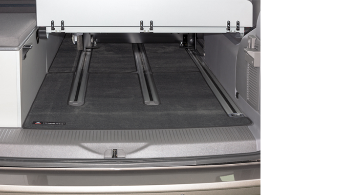 BRANDRUP® Veloursteppich Heckladeraum für T6.1 California Beach mit 2er-Bank