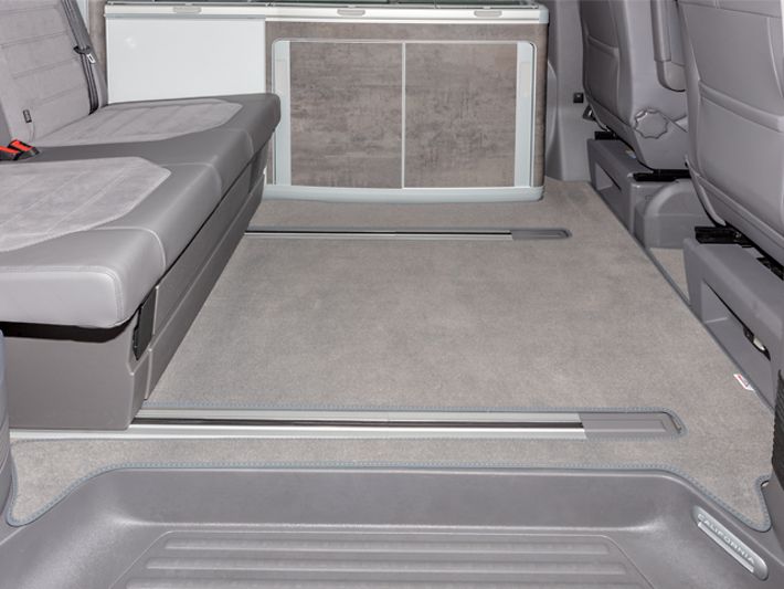 BRANDRUP® Veloursteppich für Fahrgastraum, 3 Bodenschienen für T6.1 California