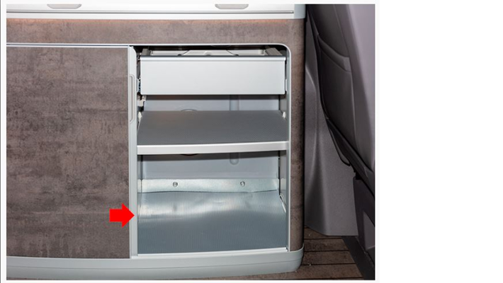 BRANDRUP® Antirutschmatte für Schrankfach unten rechts im T5/T6/T6.1 California