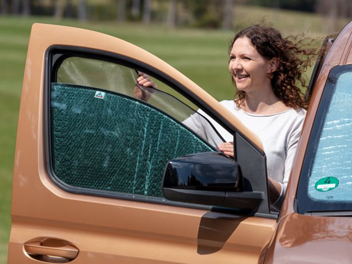 BRANDRUP® Moskitonetz für Fahrer-/Beifahrerfenster für Caddy 5/Caddy California