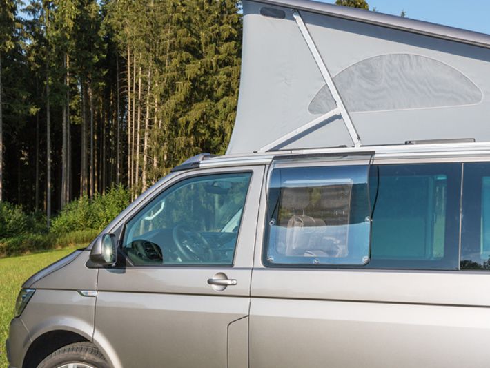 BRANDRUP® AIRSCREEN® für das linke Schiebefenster für T5/T6/T6.1