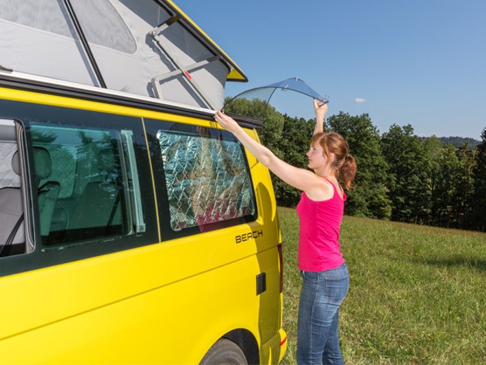 BRANDRUP® AIRSCREEN® für das linke Schiebefenster für T5/T6/T6.1