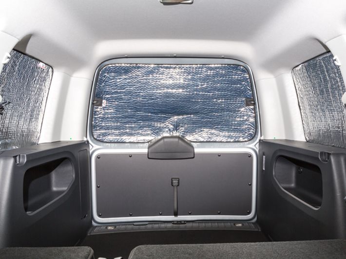 BRANDRUP® ISOLITE® Inside für Heckklappenfenster mit Hutablage für Caddy 4